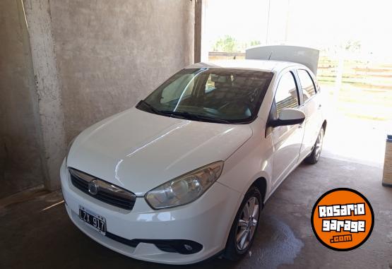 Autos - Fiat Grand siena 1.4 2013 Nafta 183000Km - En Venta