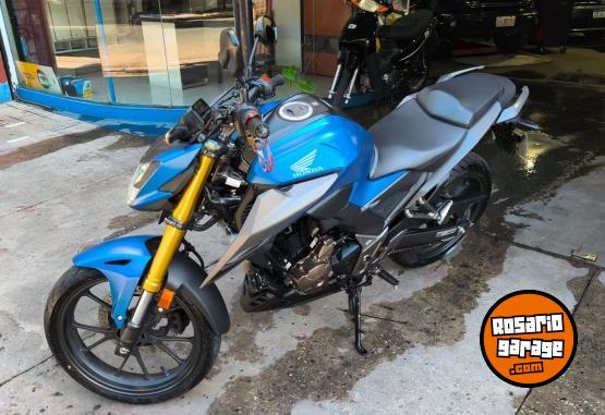 Motos - Honda CB 300 2025 Nafta 3000Km - En Venta