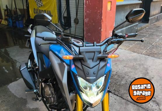 Motos - Honda CB 300 2025 Nafta 3000Km - En Venta