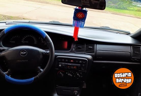 Autos - Chevrolet Vectra 1997 Nafta 160000Km - En Venta