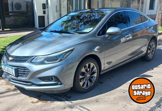 Autos - Chevrolet Cruze Ltz 2017 Nafta 140000Km - En Venta