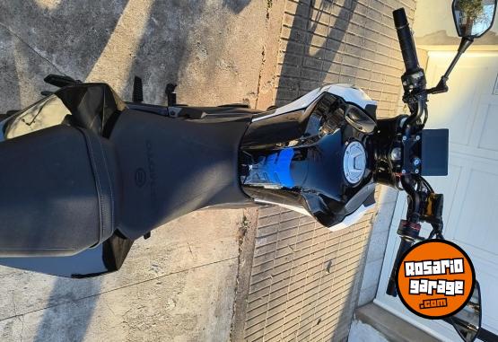 Motos - CF 650 NK 2024 Nafta 6000Km - En Venta