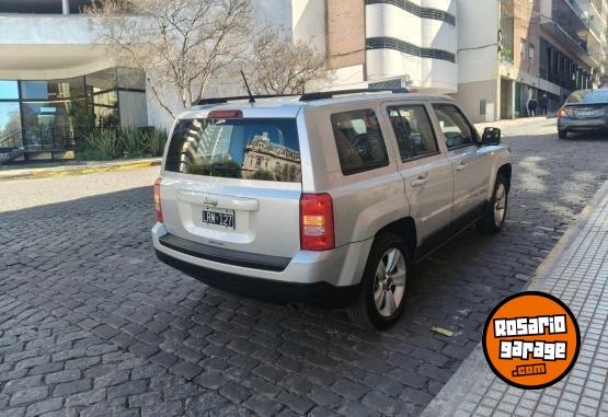 Camionetas - Jeep Patriot 2012 Nafta 145000Km - En Venta