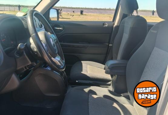 Camionetas - Jeep Patriot 2012 Nafta 145000Km - En Venta
