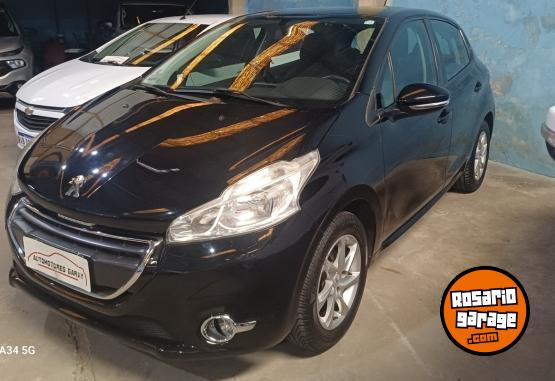 Autos - Peugeot 208 2014 Nafta 103000Km - En Venta