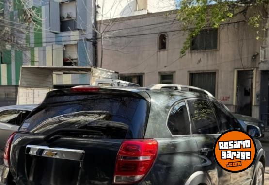 Camionetas - Chevrolet CAPTIVA 2017 Nafta 131000Km - En Venta
