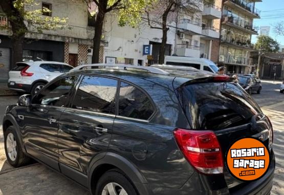 Camionetas - Chevrolet CAPTIVA 2017 Nafta 131000Km - En Venta