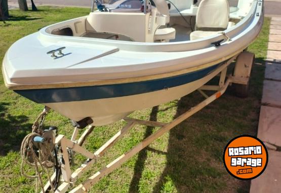 Embarcaciones - BAHAMAS 4.40 (MUY BIEN CUIDADO) CON TRAYLER - En Venta