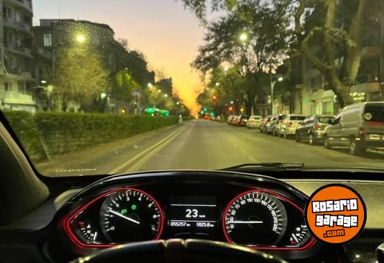Autos - Peugeot 208 GT 2017 Nafta 69300Km - En Venta