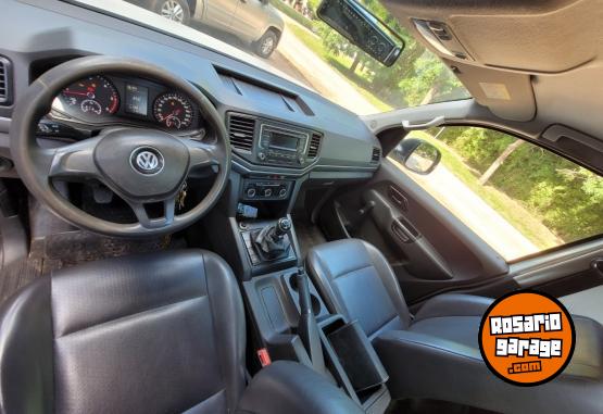 Camionetas - Volkswagen AMAROK CABINA SIMPLE 2.0T 2019 Diesel 300000Km - En Venta