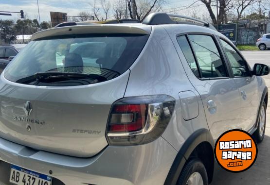 Autos - Renault SANDERO STEPWAY 2017 Nafta 155000Km - En Venta