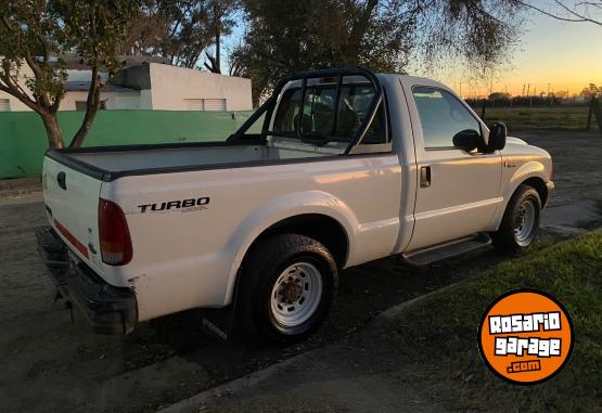 Camionetas - Ford F100 2003 Diesel 250000Km - En Venta