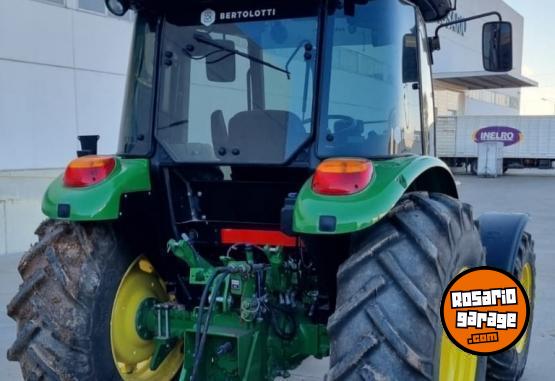 Camiones y Gras - John Deere 5090e - 2023 - 70 Horas - En Venta