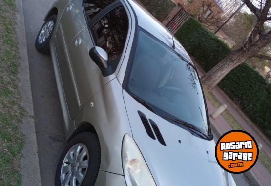 Autos - Peugeot 207 2009 Diesel 168000Km - En Venta