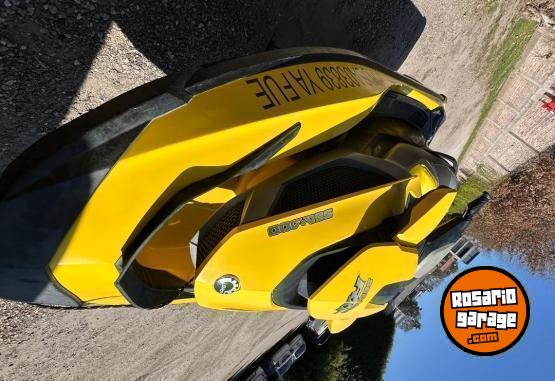 Embarcaciones - Moto de agua Sea doo rxt 260rs Seadoo oportunidad - En Venta