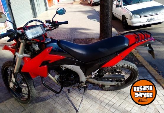 Motos - Guerrero GXR 250 TUNDRA 2017 Nafta 40000Km - En Venta