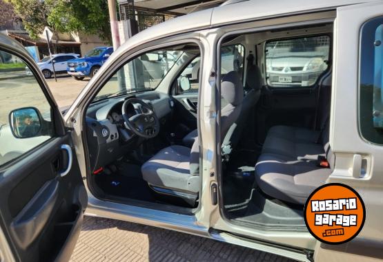 Utilitarios - Peugeot Partner Patagonica 1.6 2013 GNC 175000Km - En Venta