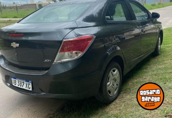 Autos - Chevrolet prisma joy 2017 Nafta 142000Km - En Venta