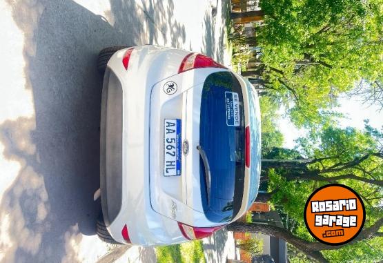 Autos - Ford Fiesta se 2016 Nafta 91000Km - En Venta