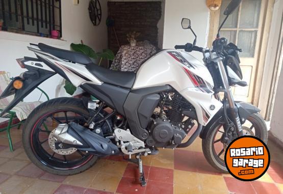 Motos - Yamaha Fz FI 150 2022 Nafta 3500Km - En Venta