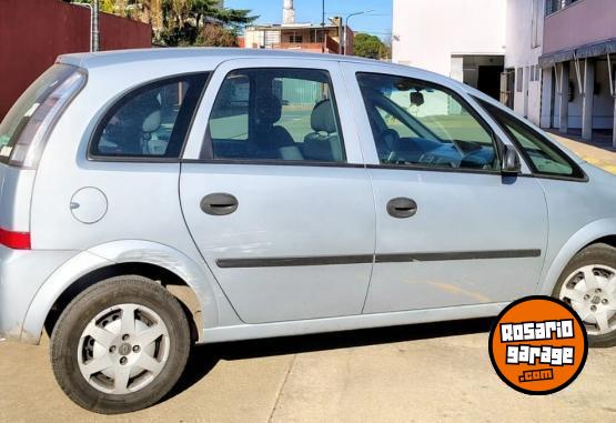 Autos - Chevrolet MERIVA GL 1.8 AB PLUS 2010 Nafta 214000Km - En Venta