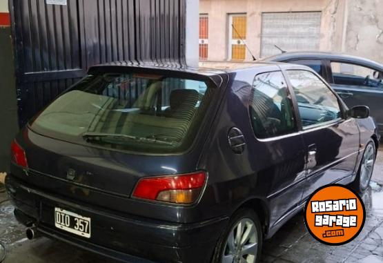 Autos - Peugeot 306 2000 Nafta 205000Km - En Venta