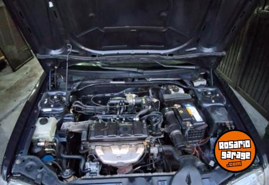 Autos - Peugeot 306 2000 Nafta 205000Km - En Venta