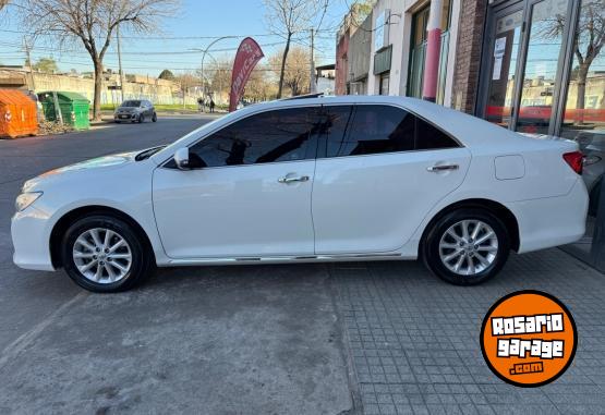 Autos - Toyota Camry L4 2013 Nafta 145000Km - En Venta