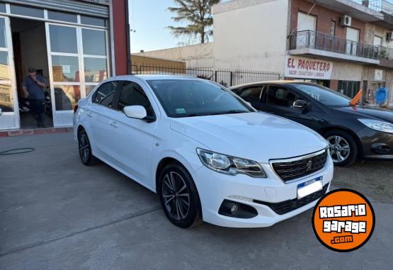 Autos - Peugeot 301 ALLURE PLUS 2017 Nafta - En Venta