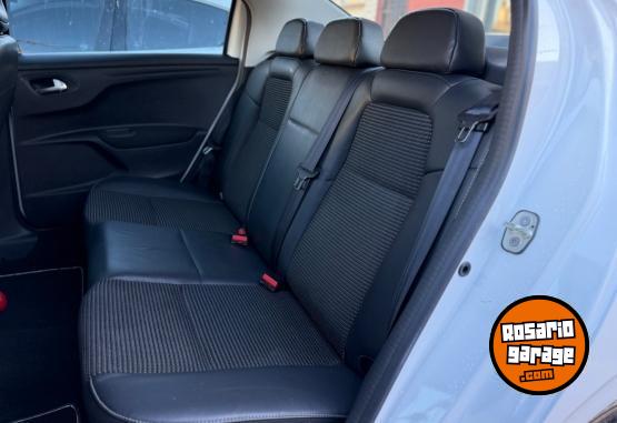 Autos - Peugeot 301 ALLURE PLUS 2017 Nafta - En Venta