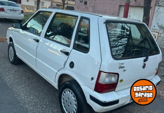 Autos - Fiat Uno 2004 GNC 210000Km - En Venta