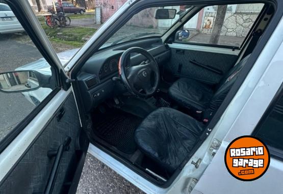 Autos - Fiat Uno 2004 GNC 210000Km - En Venta