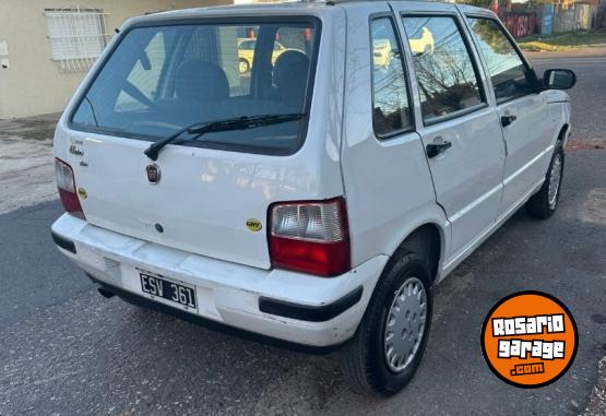 Autos - Fiat Uno 2004 GNC 210000Km - En Venta