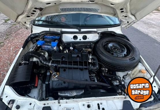 Autos - Fiat Uno 2004 GNC 210000Km - En Venta