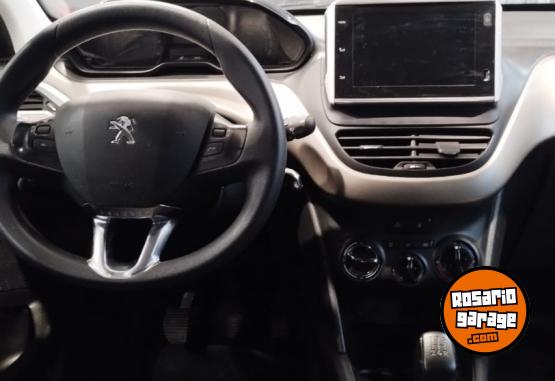 Autos - Peugeot 2008 ALLURE 1.6 MT 2019 Nafta 86000Km - En Venta