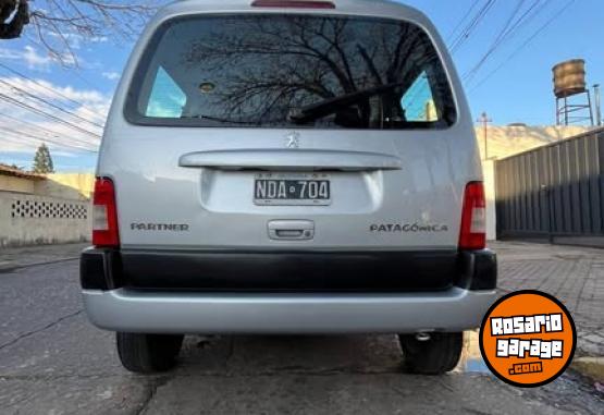 Utilitarios - Peugeot partner 2013 Diesel 151000Km - En Venta