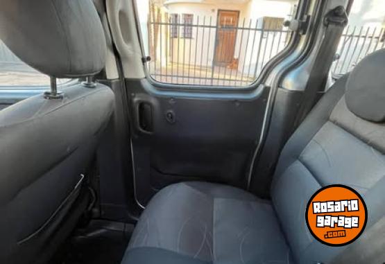 Utilitarios - Peugeot partner 2013 Diesel 151000Km - En Venta