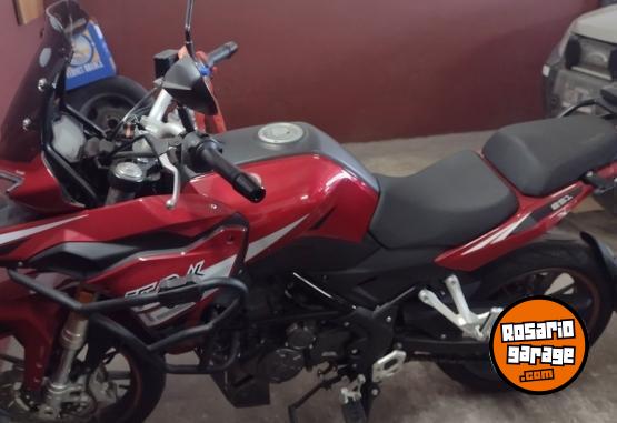 Motos - Benelli TRK 251 2022 Nafta 5001Km - En Venta