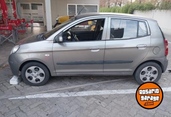 Autos - Kia Picanto 2011 Nafta 130000Km - En Venta
