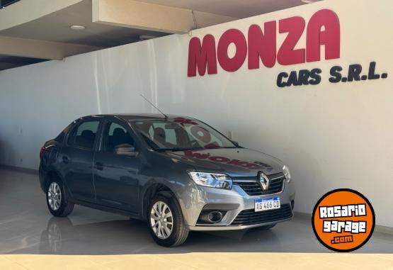 Autos - Renault Logan 2024 GNC 54000Km - En Venta
