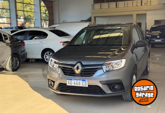 Autos - Renault Logan 2024 GNC 54000Km - En Venta