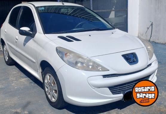 Autos - Peugeot 207 COMPACT 1.4 ALLURE 5P 2016 Nafta 150000Km - En Venta