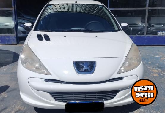 Autos - Peugeot 207 COMPACT 1.4 ALLURE 5P 2016 Nafta 150000Km - En Venta