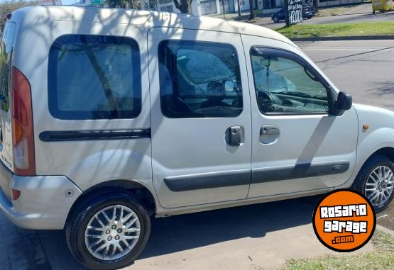 Utilitarios - Renault KANGOO 1.9 EXPRESSION BRE 2006 Diesel 210000Km - En Venta
