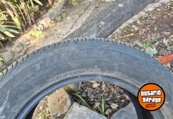 Accesorios para Autos - Cubiertas bridgestone 205x60x16 92h - En Venta