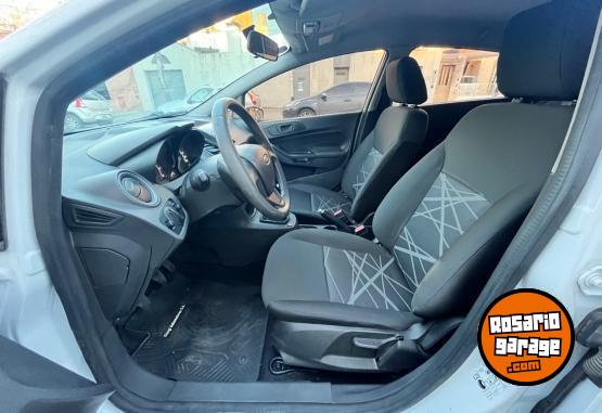 Autos - Ford fiesta 2015 GNC 190000Km - En Venta