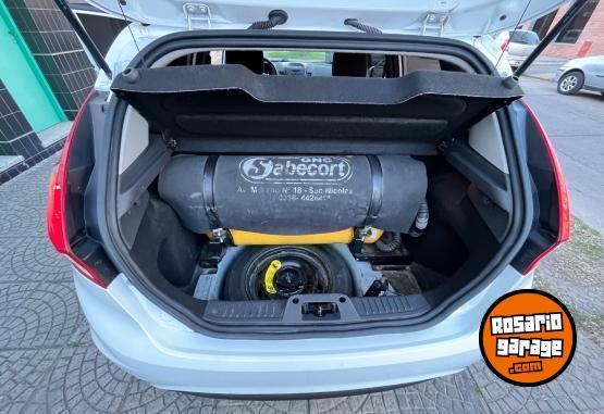 Autos - Ford fiesta 2015 GNC 190000Km - En Venta