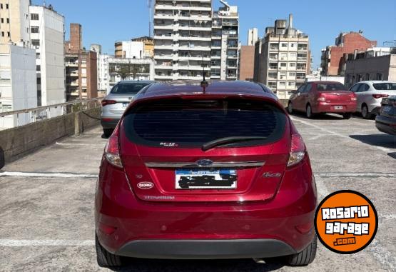 Autos - Ford Fiesta Titanium 2018 Nafta 84000Km - En Venta