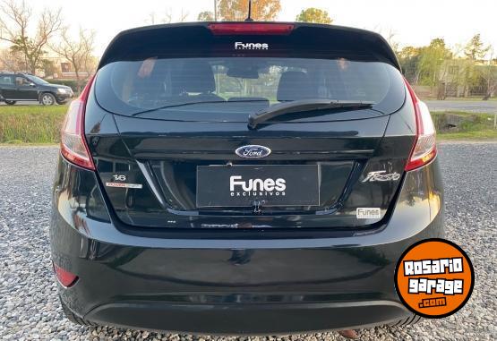 Autos - Ford Fiesta SE Plus 1.6 2015 Nafta 63000Km - En Venta