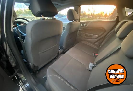Autos - Ford Fiesta SE Plus 1.6 2015 Nafta 63000Km - En Venta